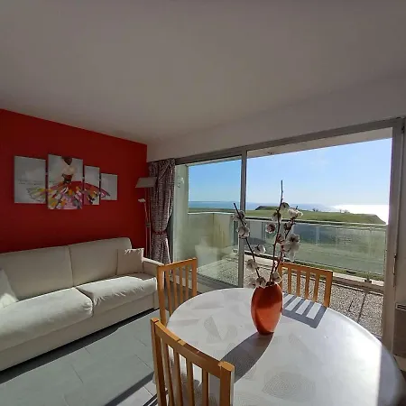 Royan, 2 Pieces, 4 Personnes - Fr-1-494-30 Apartment